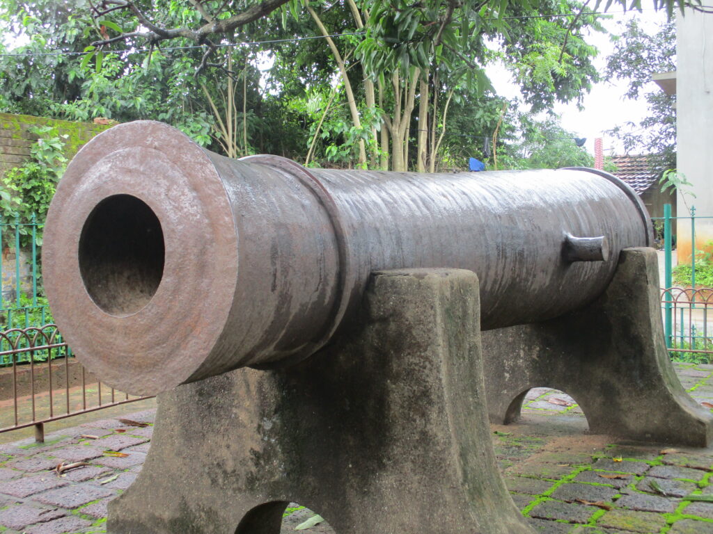 Dalmdal Cannon - Dalmadal Kaman Bishnupur - Westbengal