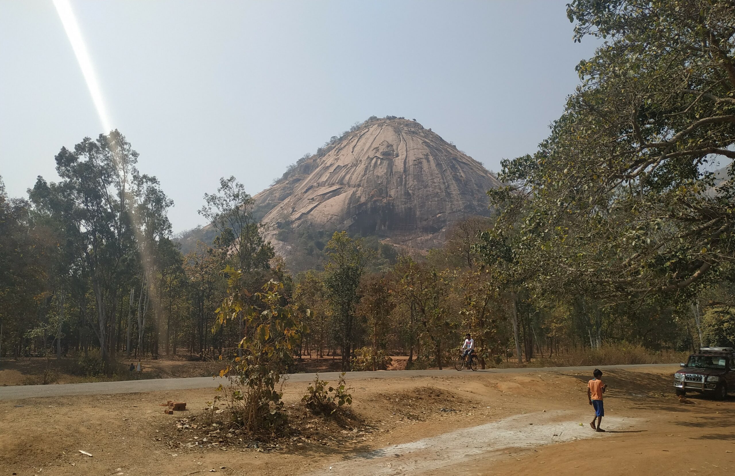 Pakhi Pahar Of Purulia – There Are A Lot Of Birds Carved In The Mountains