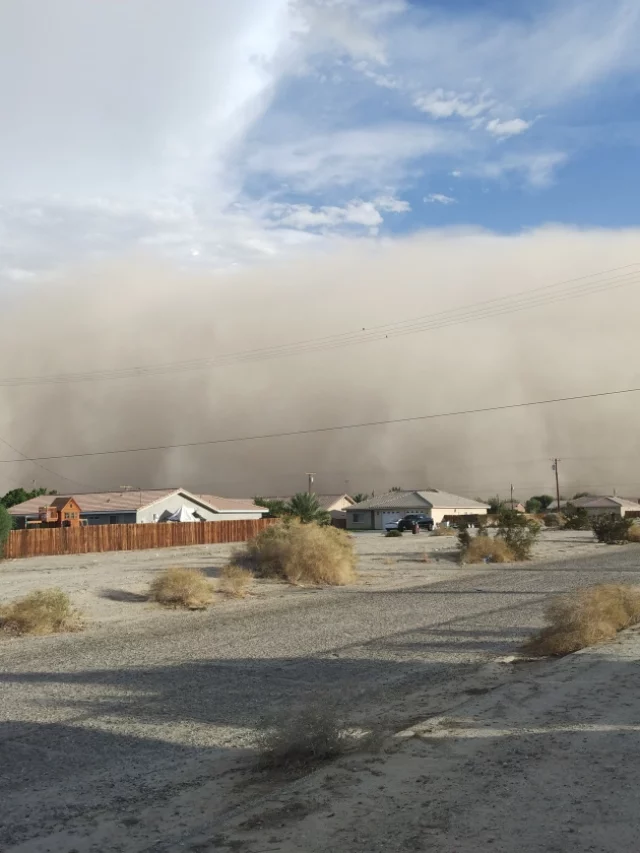 Dust Storm Haboob Rolls Through Coachella Valley