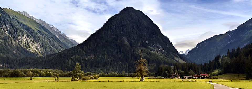 Taimara Valley Is A Mysterious Valley Where You Can Travel Ahead In The Future