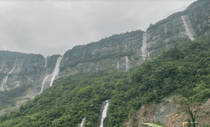 Kynrem Waterfalls Of Cherrapunji - Meghalaya Tourism