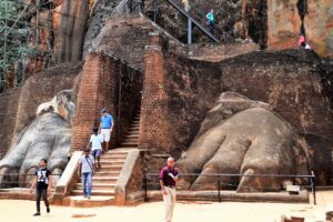 Top 13 Tourist Places In Sri Lanka For Your 2023 Trip