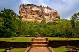 Sigiriya Rock Fortress – Sri Lanka’s Engineering Masterpiece of the Ancient World