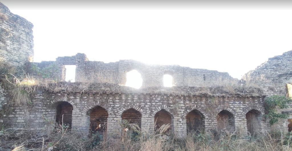  Solasingi Fort: Historic Kutlehar Forts in Una Himachal Pradesh