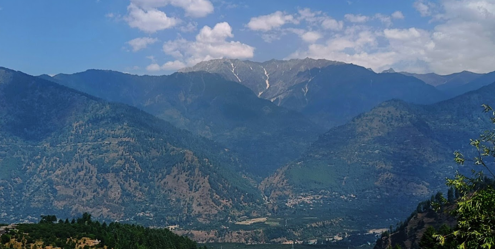 Rumsu Village Most Beautiful Place to Visit in Manali Himachal Pradesh