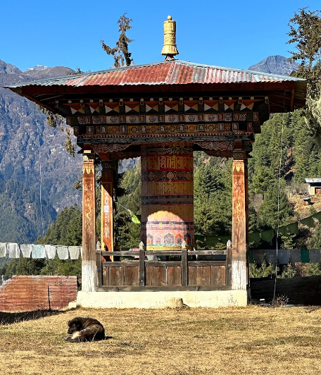 Paro Bhutan Tourists Place - Tiger's Nest Visit - Bhutan Travel Guide